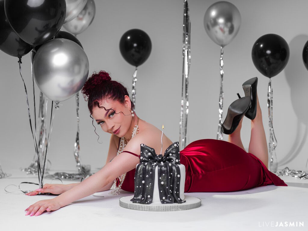 Live cam model AgathaCrawford