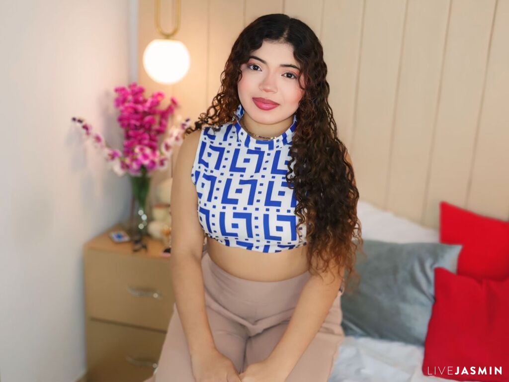 AliceKalo live cam profile