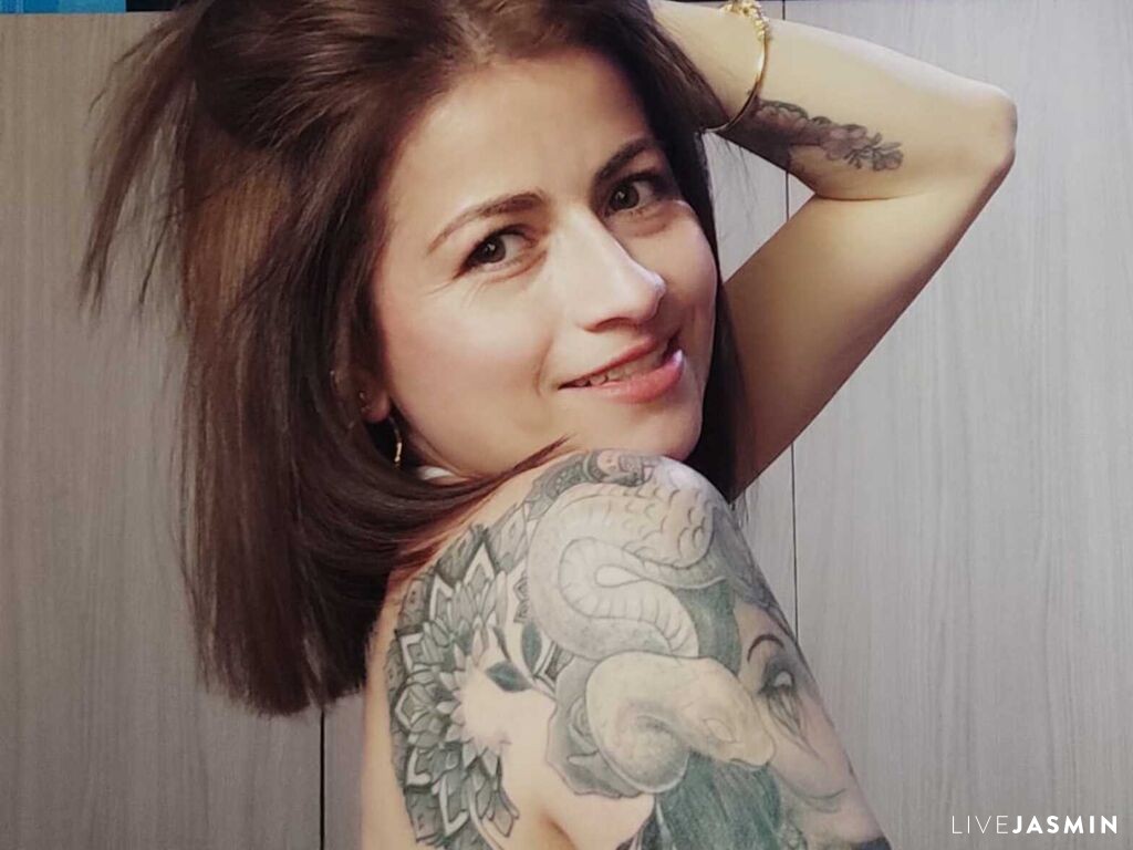 TaylorCasidy live cam profile