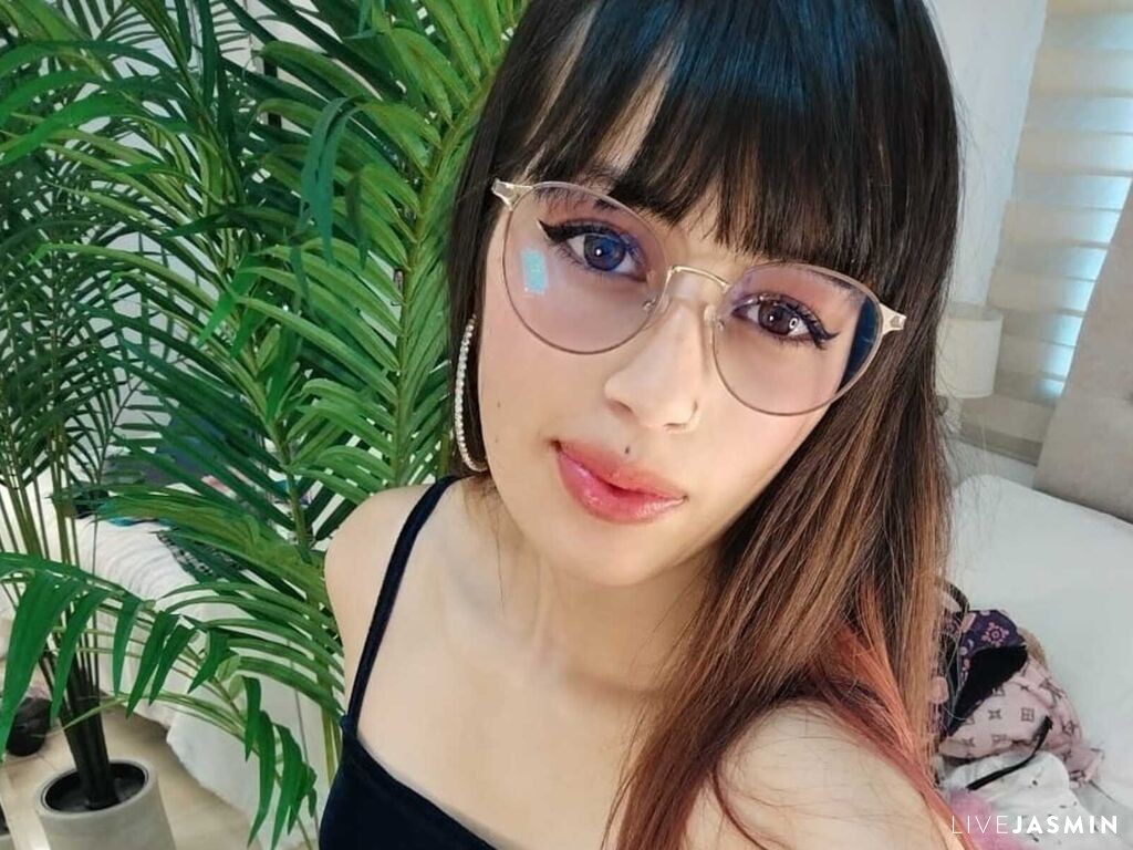 YirleiCasidy live cam profile