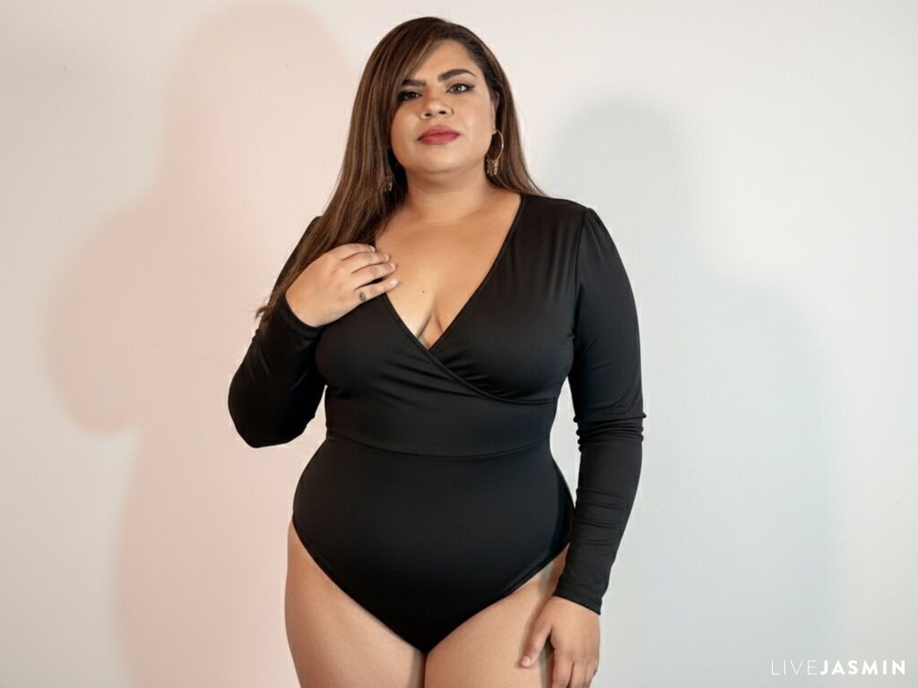 Zafrina live cam profile